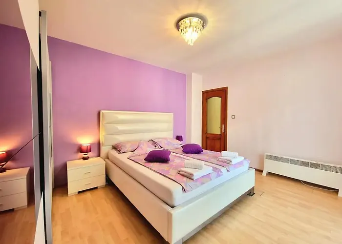 Sunny View With Garage Бургас